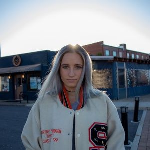 Meet your Posher, Lea